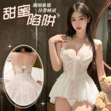 情趣睡衣！鋼圈托乳Ｖ型美背前短後長蓬蓬紗裙兩件組